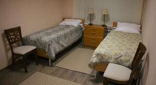 Гостиница Kaliber Мытищи Бюджетный двухместный номер с 2 отдельными кроватями-1